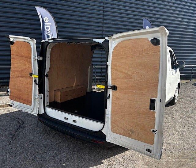 Maxus eDeliver 7 image 11